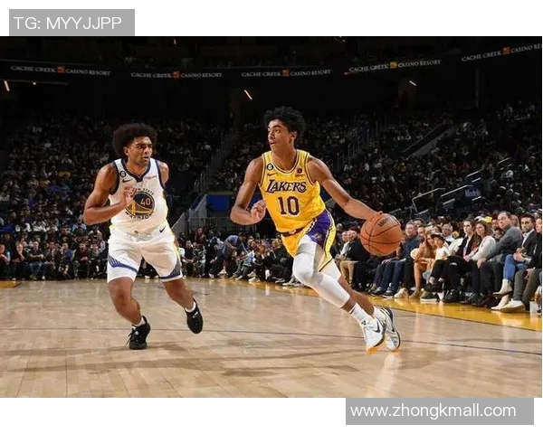 克里斯蒂与萨尔普斯的精彩对决揭示篮球战术的深度与魅力